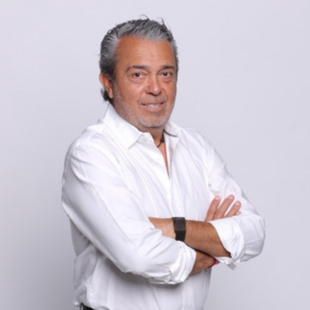Alejandro Flores